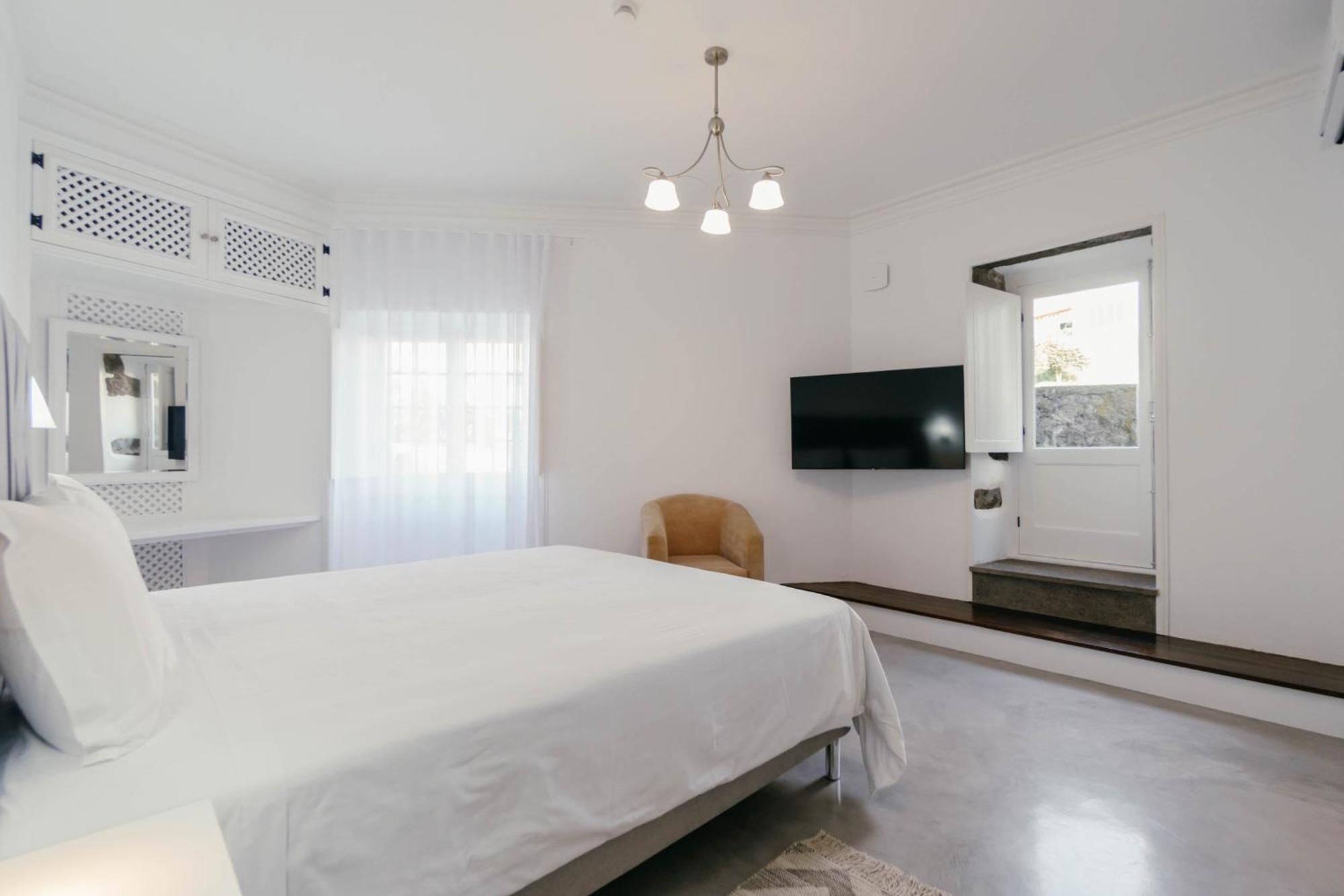 ポンタ・デルガダ Senhora Do Carmo Charm House Bed & Breakfast エクステリア 写真